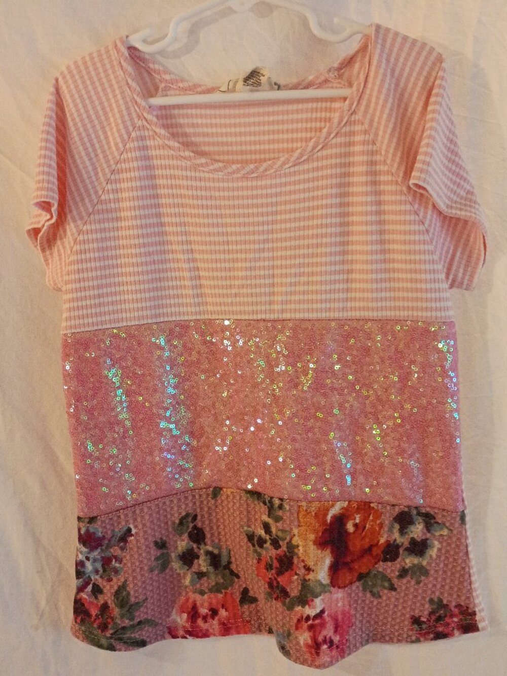 NWOT Girls Size Large No Comment Short Sleeve Color Block Mixed Media Shirt